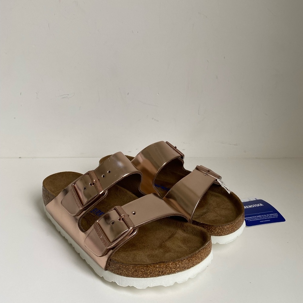 Birkenstock Arizona Soft Footbed Sandals in Copper Leather size 38